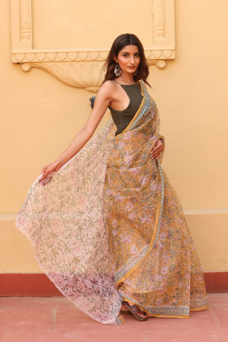 Radiant Golden Yellow Kota Doria Saree – Light, Breezy & Elegantly Traditional - Image 10