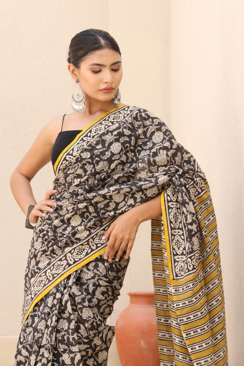 Timeless Black Bagru Print Linen Saree – Handcrafted Elegance & Comfort - Image 9