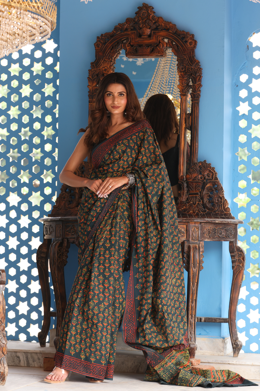 Refreshing Green Cotton Saree – Lightweight, Breathable & Timelessly Elegant