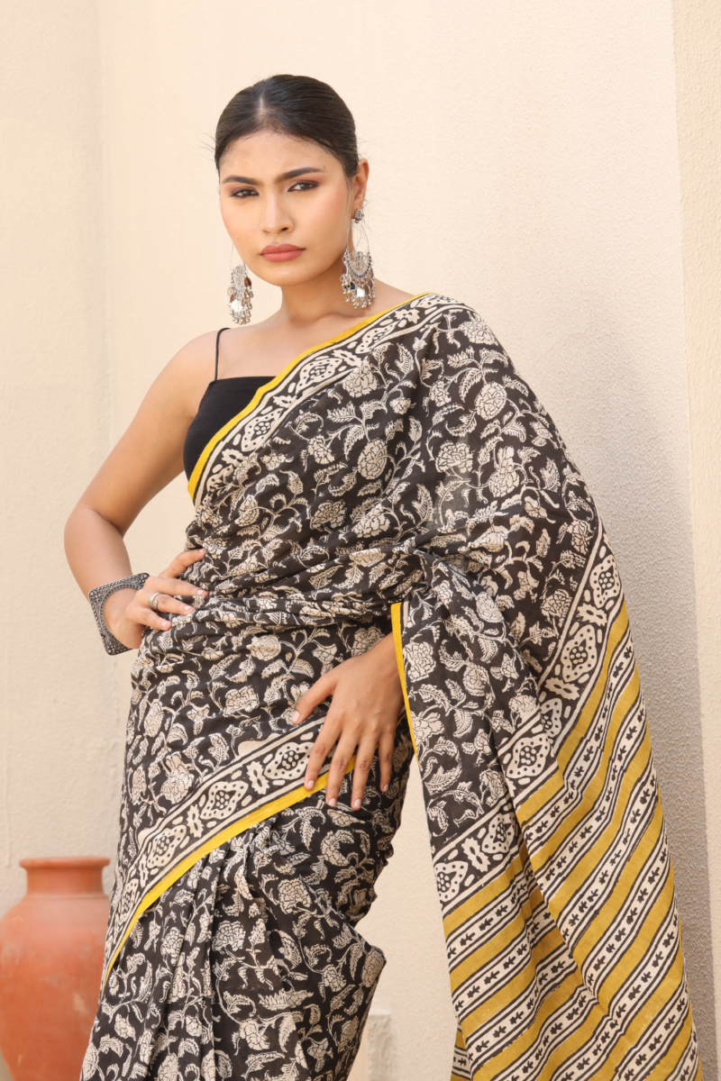 Timeless Black Bagru Print Linen Saree – Handcrafted Elegance & Comfort - Image 7