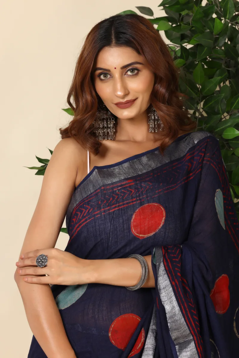 Navy Blue Linen Saree with Bold Polka Design - Image 4